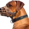 Sharon-B Muilkorf Hond - Camo Bruin - Maat M - Snuitomtrek 26 Tot 30 Cm - Voor Middelgrote Honden