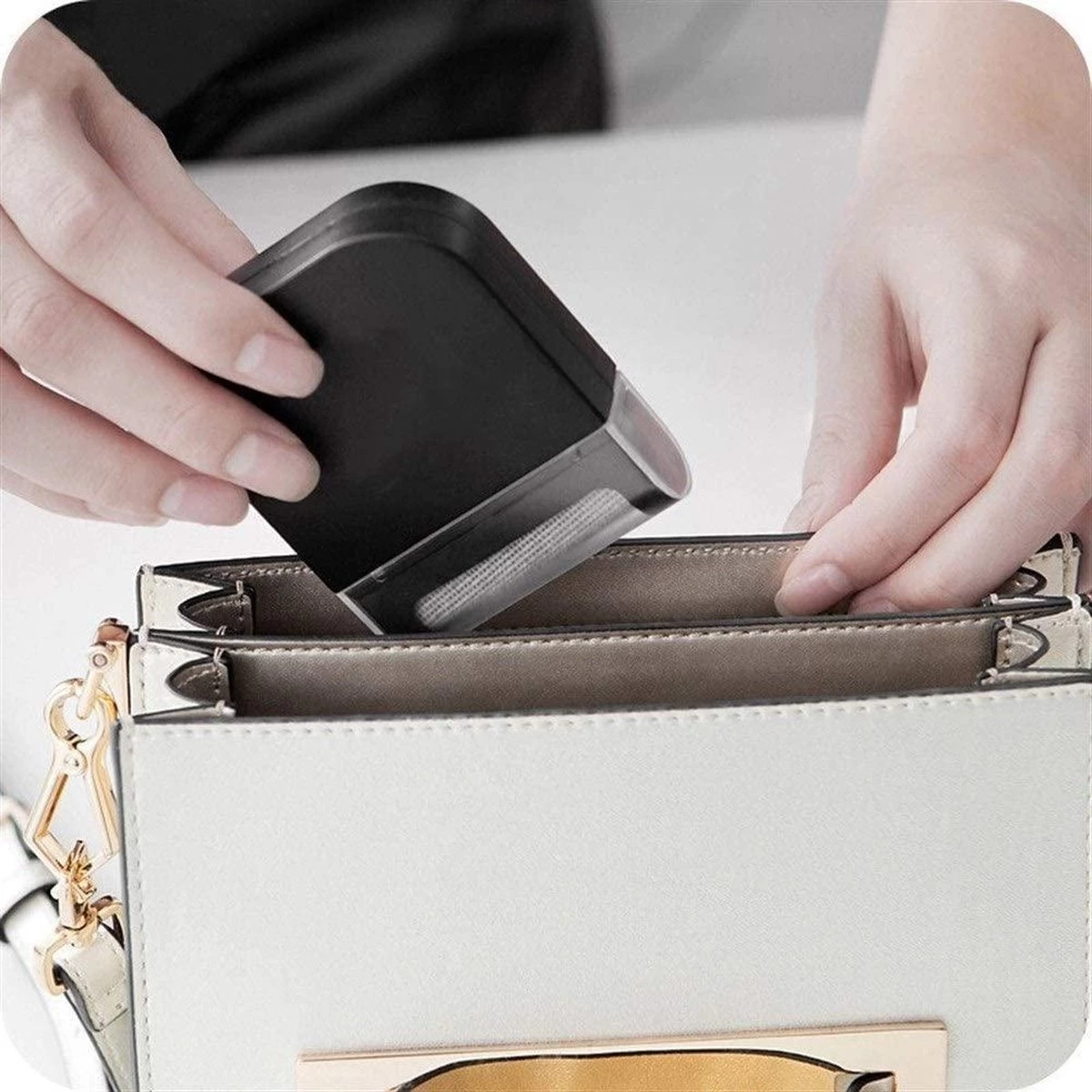 Draagbare Mini Kleding Haar Bal- Lint Remover- Kleding Reiniging Trimmer- Sweater Doek Handmatig Scheerapparaat- Kleding Reiniging Trimmer-Stof Scheerapparaat Voor Stoffen-Linnen- Kleding - Meubilair-dieren-Zwart - Afbeelding 6