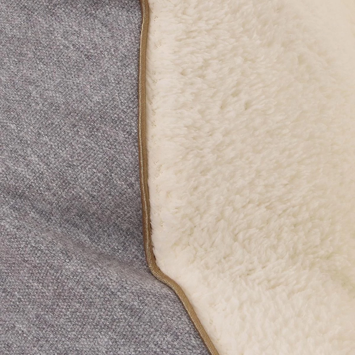 Snoozle Orthopedische Hondenmand - Zacht En Luxe Hondenkussen - Hondenbed - Wasbaar - Hondenmanden - 66cm - Lichtgrijs - Afbeelding 4