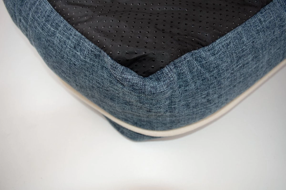 I-CiGO Homy Luxe - Hondenmand - In-kussen Dubbelzijdig Gebruik 70x60xH14cm/Blauw - Afbeelding 10