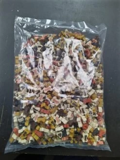 Merkloos Gemengde Partymix-Snoepmix - Minibones - Training Snoepjes - Hondensnoepjes - Traktatie Voor Puppy Van De Snackmeester 1.5kg